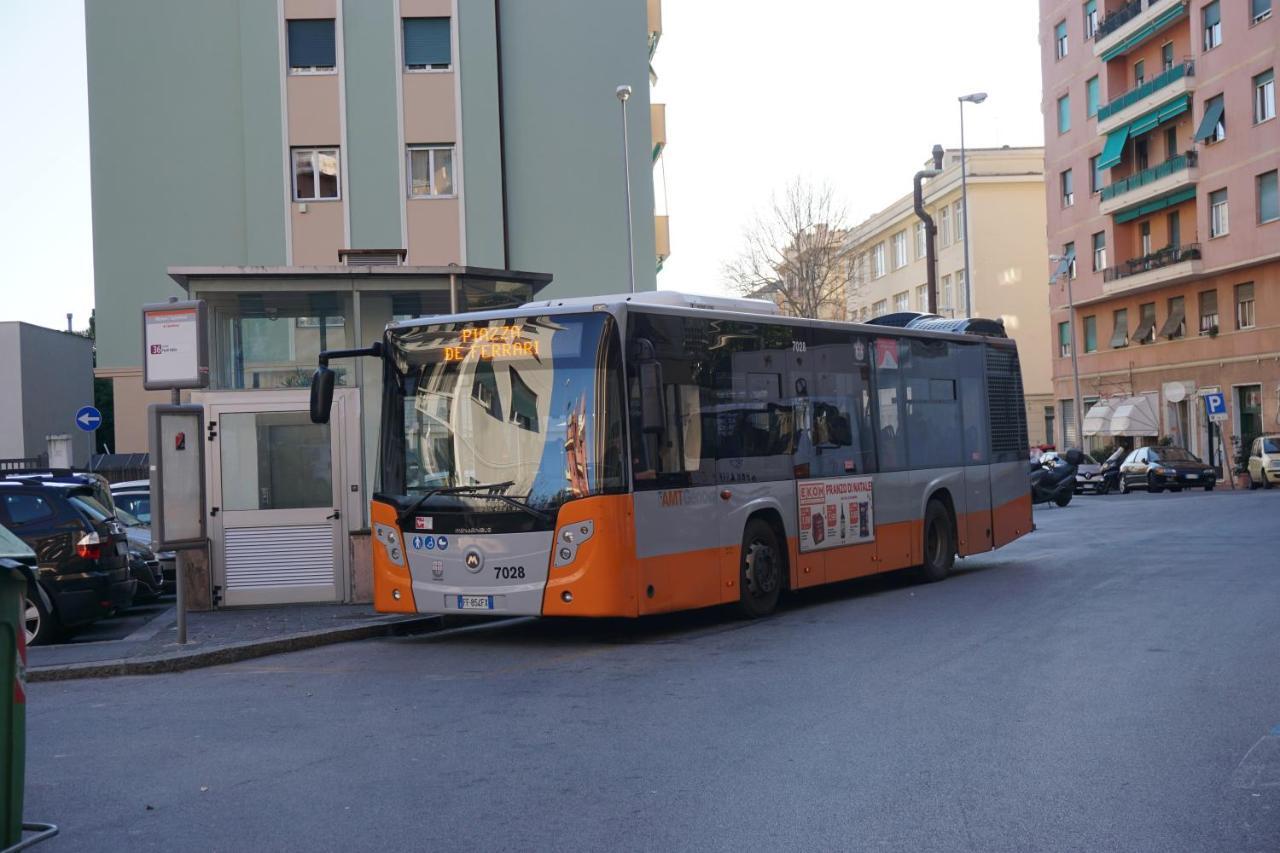 Gli Anemoni B&B Free Parking Genova Kültér fotó