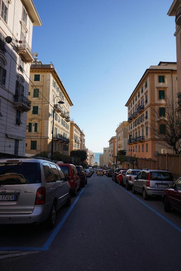 Gli Anemoni B&B Free Parking Genova Kültér fotó